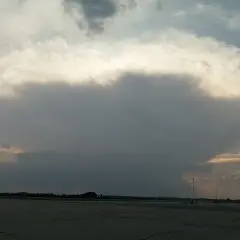 Niebezpieczne chmury Cumulonimbus: jak je rozpoznać i ocenić ryzyko