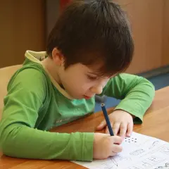 Zajęcia rewalidacyjne dla ucznia z upośledzeniem w stopniu lekkim - skuteczne metody wsparcia
