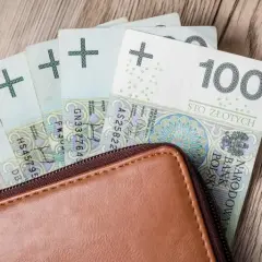 Zajęcia komornicze z zasiłku chorobowego – ile możesz stracić?