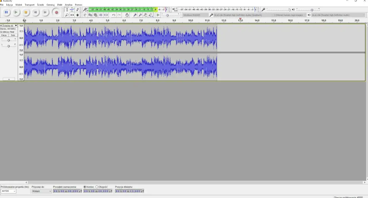 Edytor dźwięku Audacity po polsku z widocznymi dwiema ścieżkami audio i ich przebiegiem.