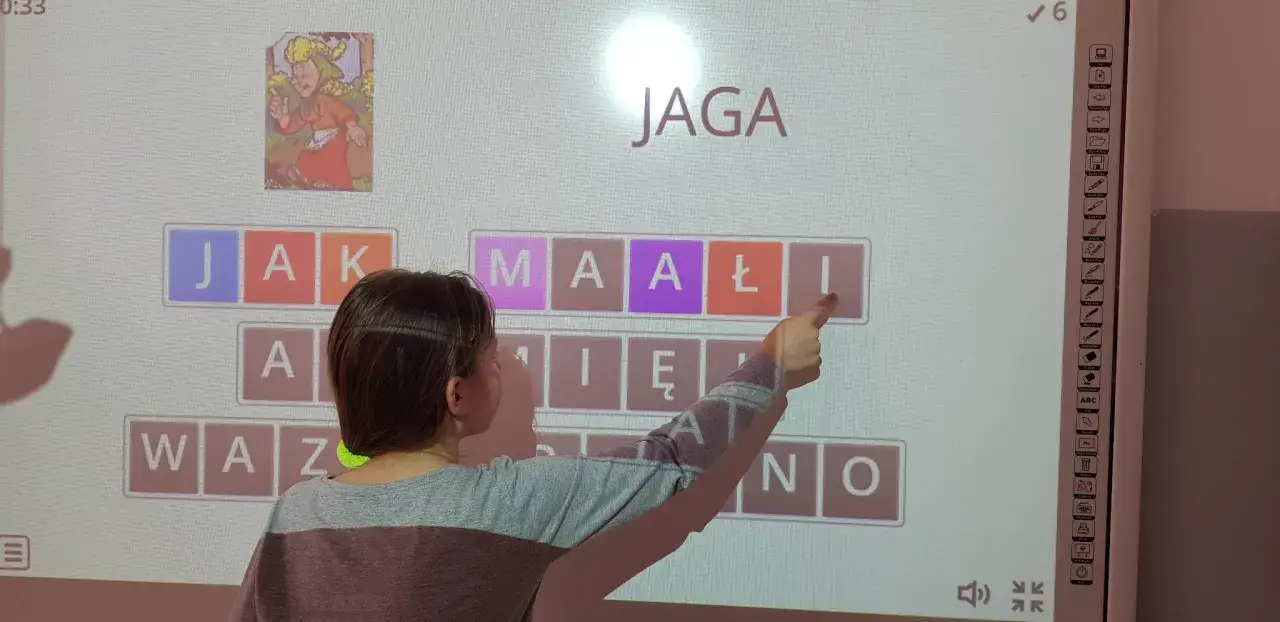 Zdjęcie Zajęcia dydaktyczno-wyrównawcze z języka polskiego, które zmieniają wyniki uczniów